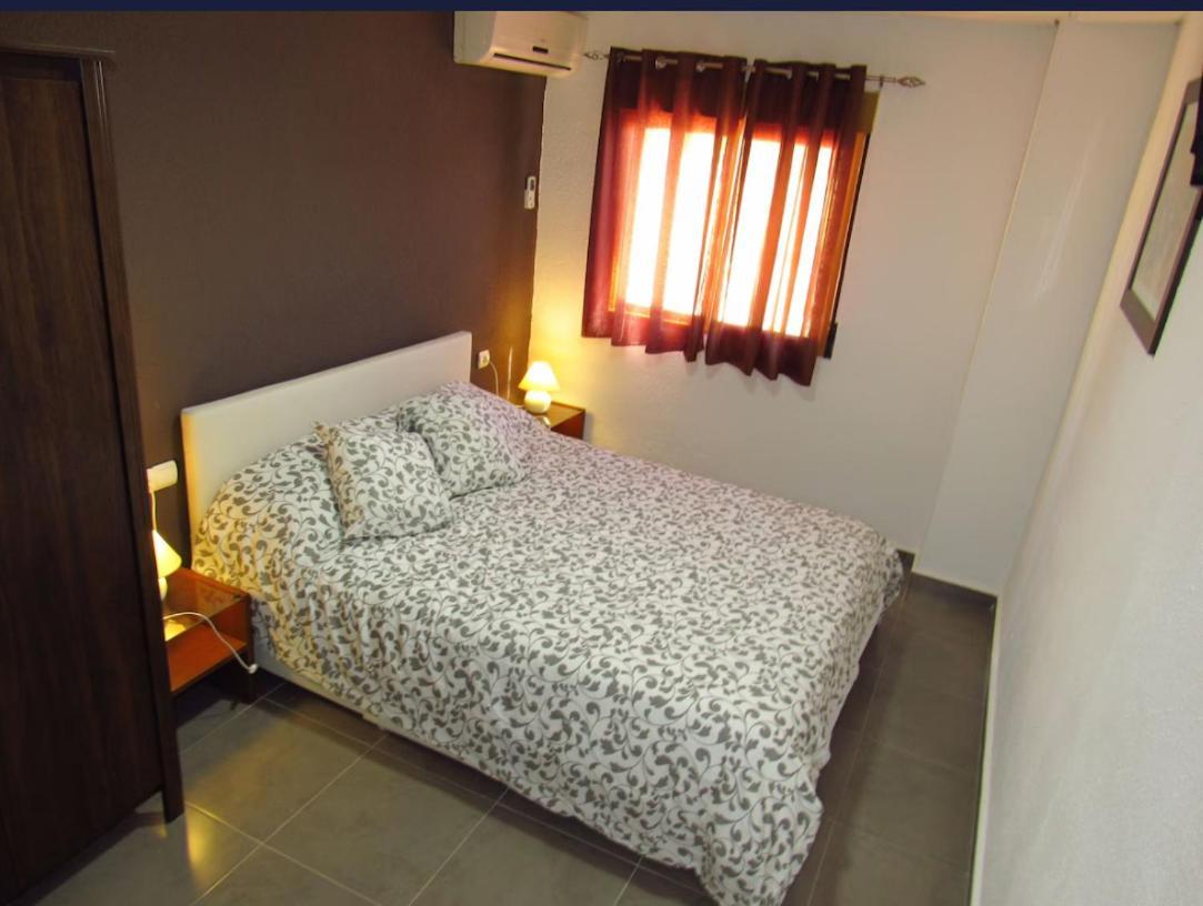 Hotel Restaurant Cau Blanch Useras エクステリア 写真