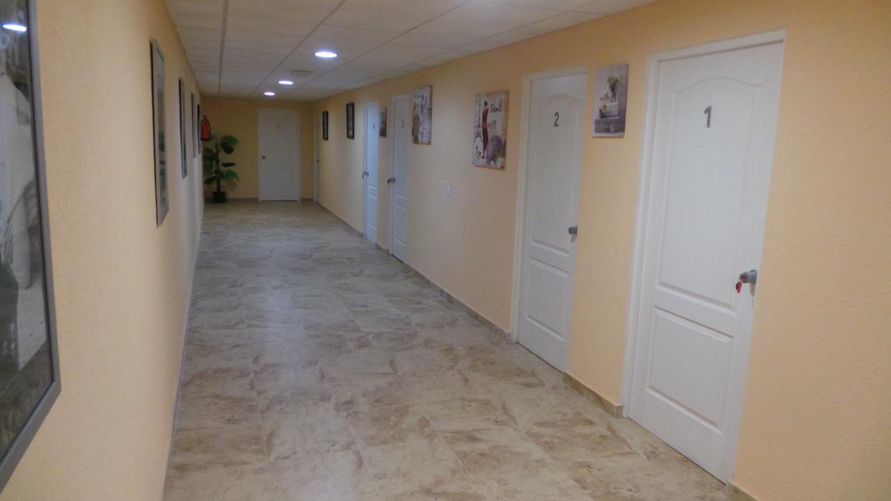 Hotel Restaurant Cau Blanch Useras エクステリア 写真