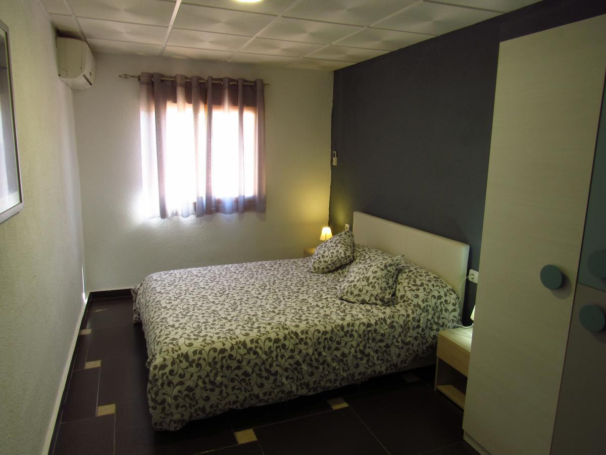 Hotel Restaurant Cau Blanch Useras エクステリア 写真
